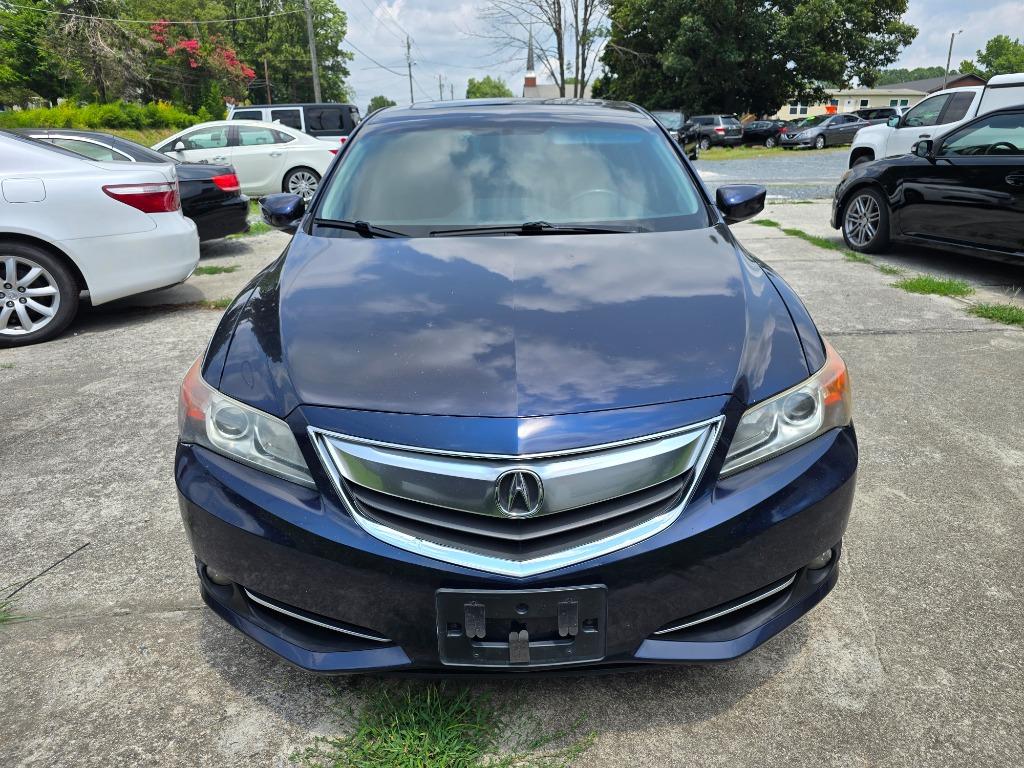 2013 Acura ILX Hybrid Technology's photo