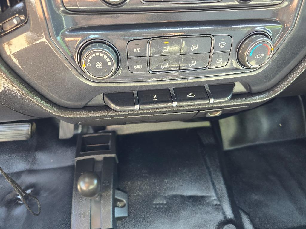 2015 Chevrolet Silverado 3500HD Work Truck - Photo 10